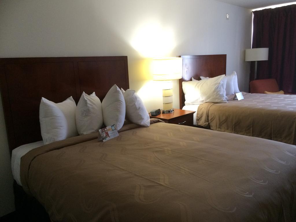 Quality Inn Acworth Exteriör bild