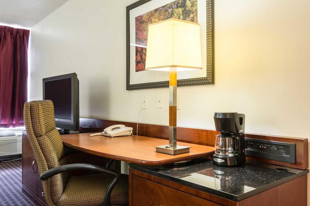 Quality Inn Acworth Exteriör bild