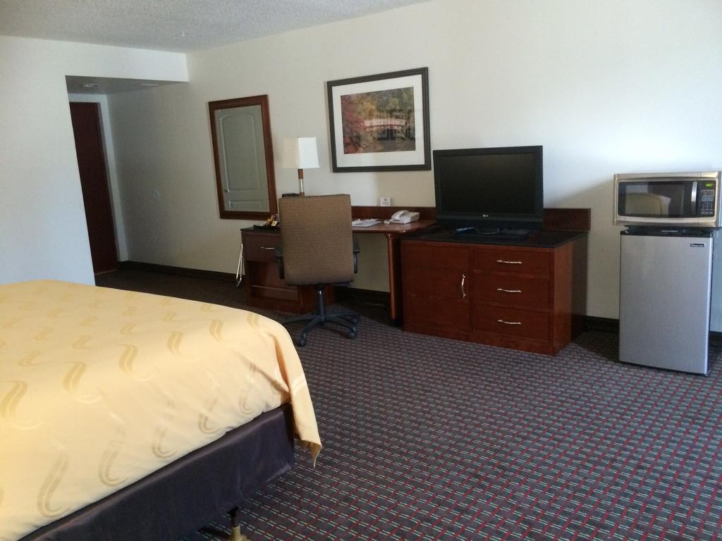 Quality Inn Acworth Exteriör bild